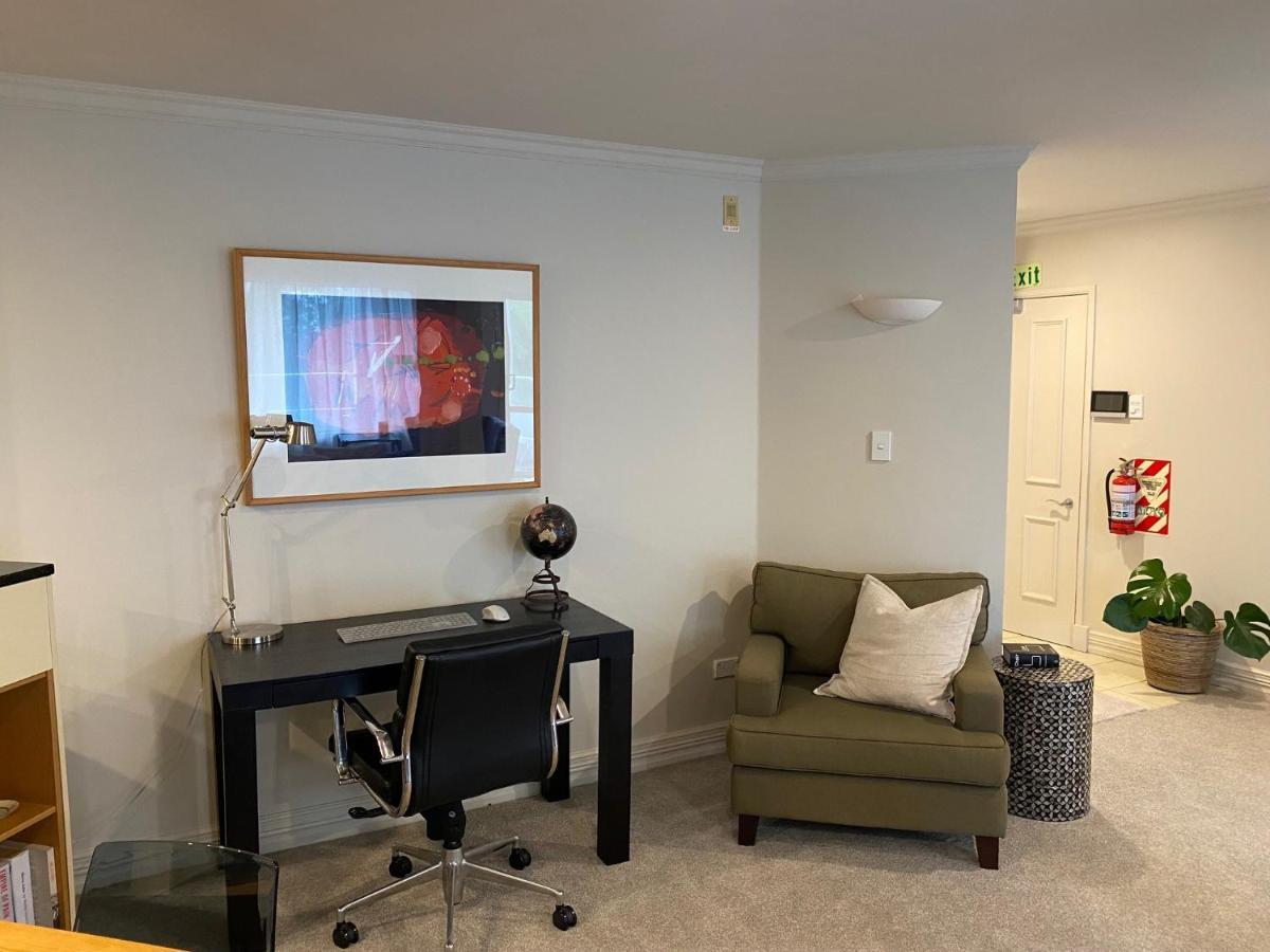 West End Precinct 2 Bedroom Apartment Close To Walkway And Ocean New Plymouth Exterior foto
